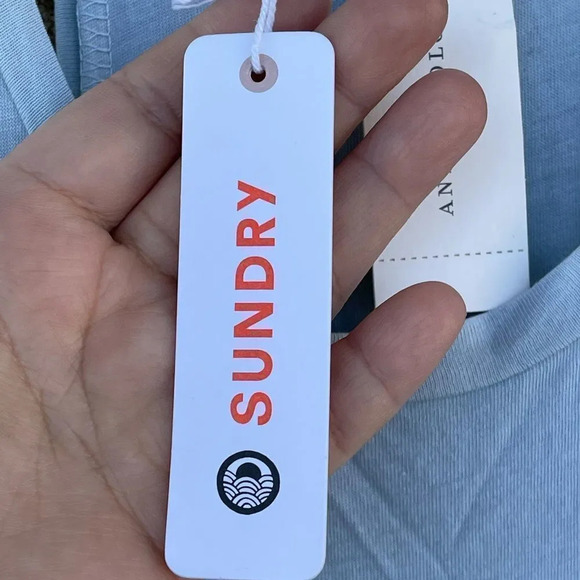 Sundry Women's Sleeveless Tiered Maxi Dress medium - Picture 6 of 11